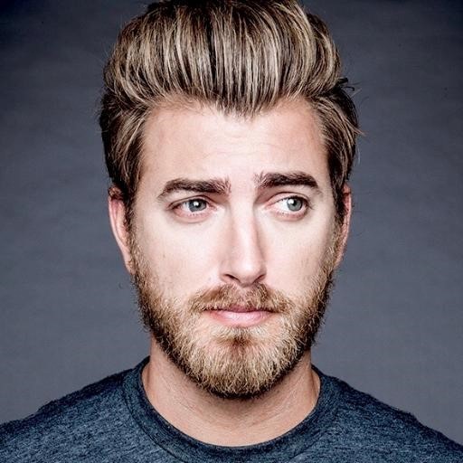 How tall is Rhett McLaughlin?